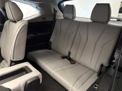 New 2026 Acura MDX w/ Advance Package image 13