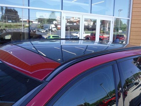 Used 2025 Jaguar F-PACE R-Dynamic S image 3