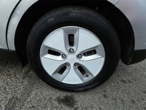 Used 2016 Kia Soul EV + w/ Sun & Fun Package image 8