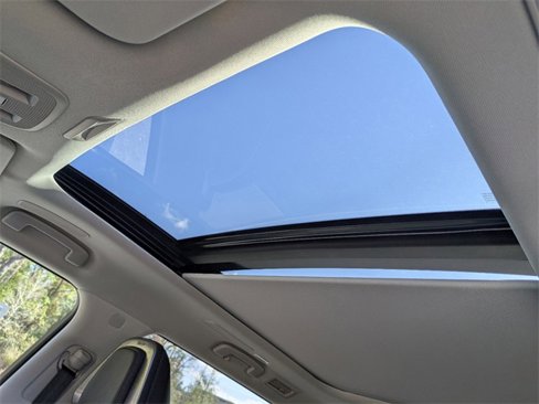 New 2025 INFINITI QX80 Sensory image 24