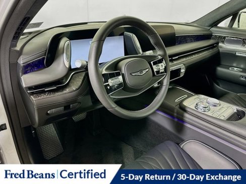 Used 2025 Genesis G90 3.5T image 11