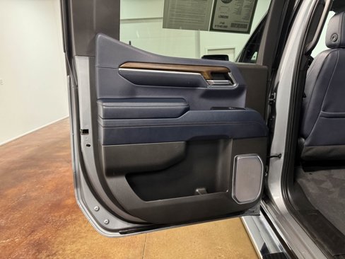 Used 2024 Chevrolet Silverado 1500 High Country image 55