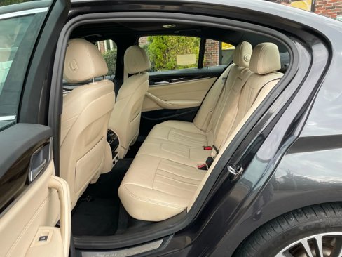 Used 2017 BMW 530i image 37