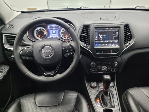 Used 2023 Jeep Cherokee Altitude Lux image 22