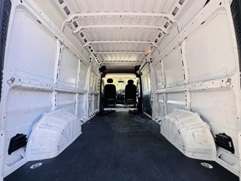 Used 2023 RAM ProMaster 2500 image 8