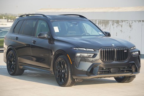 New 2026 BMW X7 M60i image 3