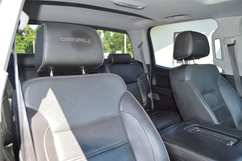 Used 2018 GMC Sierra 3500 Denali w/ Duramax Plus Package image 19