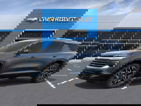New 2026 Chevrolet Traverse High Country image 2