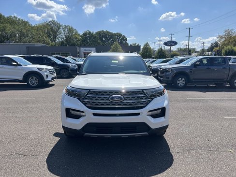 Certified 2023 Ford Explorer Limited w/ Equipment Group 301A image 2