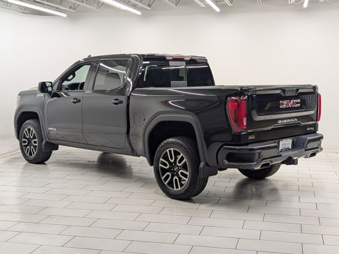 Used 2021 GMC Sierra 1500 AT4 w/ AT4 Preferred Package image 2
