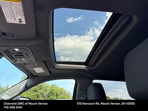 New 2025 GMC Sierra 2500 SLT w/ SLT Premium Package image 22