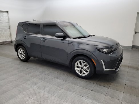 Used 2023 Kia Soul S image 11