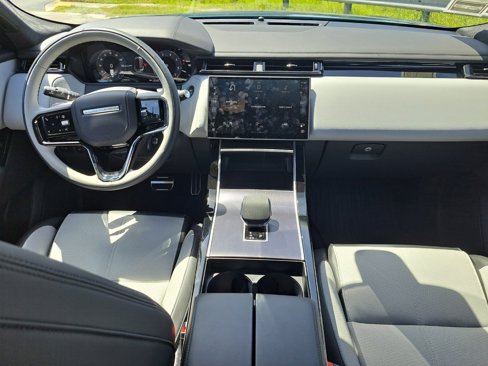 New 2026 Land Rover Range Rover Velar Autobiography image 4