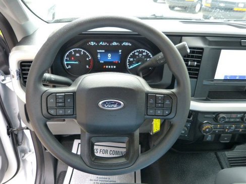 Used 2025 Ford F250 XLT w/ F-250 >10K GVWR Package image 23