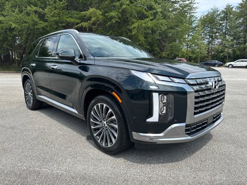 Used 2025 Hyundai Palisade Calligraphy image 3
