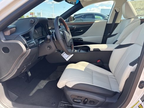 New 2025 Lexus ES 350 Luxury image 36