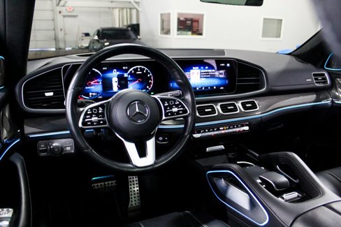 Used 2023 Mercedes-Benz GLS 580 4MATIC image 24