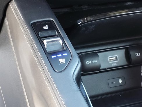 Used 2022 Kia Telluride SX w/ SX Prestige Package image 31