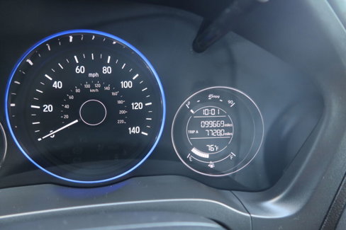 Used 2018 Honda HR-V EX image 9