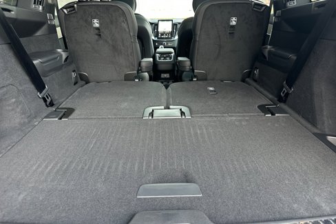 New 2026 Volvo XC90 B6 Plus image 17