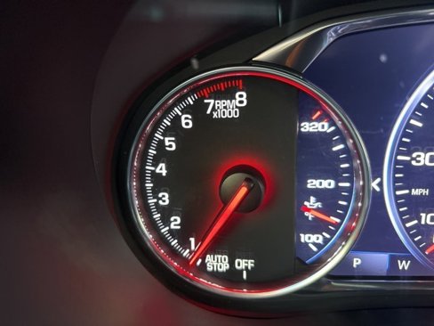 Used 2023 Chevrolet Traverse Premier w/ Redline Edition image 29