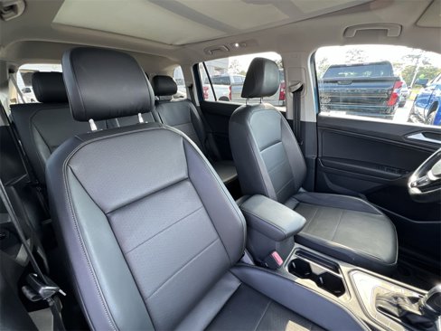 Used 2019 Volkswagen Tiguan SE image 15