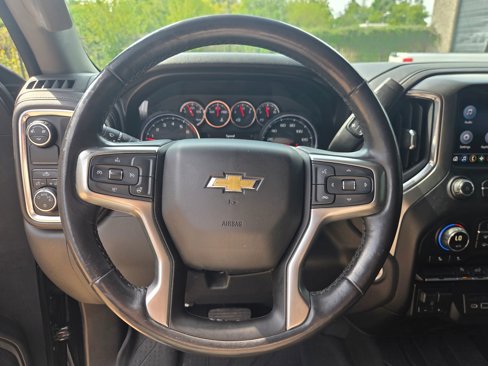Used 2019 Chevrolet Silverado 1500 LT w/ Texas Edition image 24