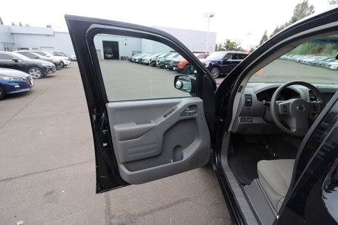 Used 2021 Nissan Frontier SV image 9