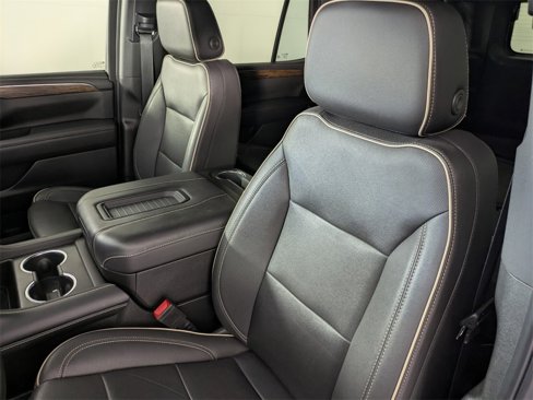 Used 2023 Chevrolet Tahoe Premier image 10