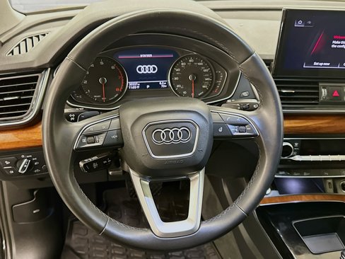 Used 2023 Audi Q5 2.0T Premium w/ Convenience Package image 18