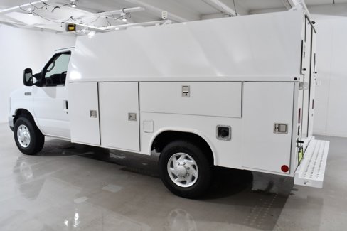 New 2026 Ford E-350 and Econoline 350 Super Duty w/ Power Equipment Group image 3