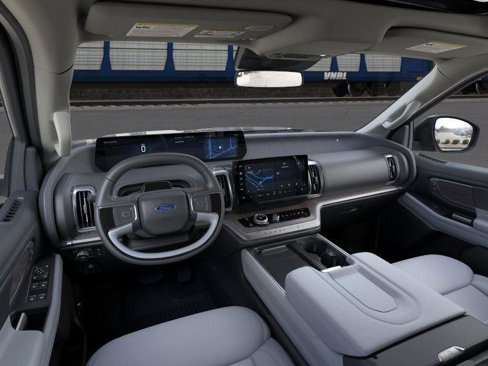 New 2025 Ford Expedition Max Platinum image 9