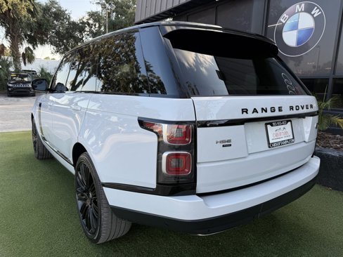 Used 2020 Land Rover Range Rover HSE image 4