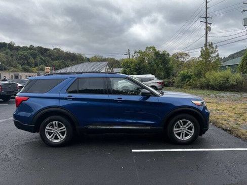 Used 2022 Ford Explorer XLT w/ Equipment Group 202A image 4
