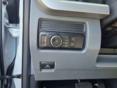 New 2026 Ford F350 4x4 Crew Cab Super Duty image 28