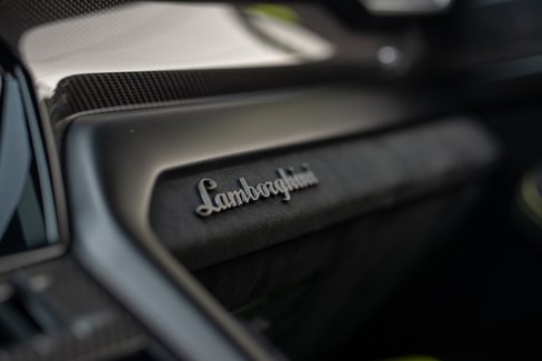 Used 2024 Lamborghini Urus Performante image 37