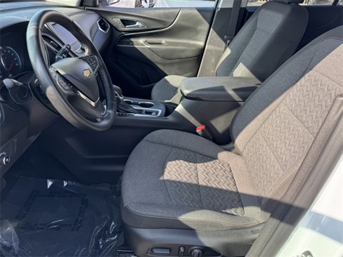 Certified 2024 Chevrolet Equinox LT w/ LPO, Floor Liner Package image 9