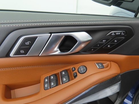 New 2026 BMW ALPINA XB7 image 24