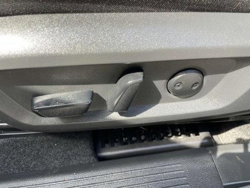 Certified 2023 Nissan Rogue SV image 15