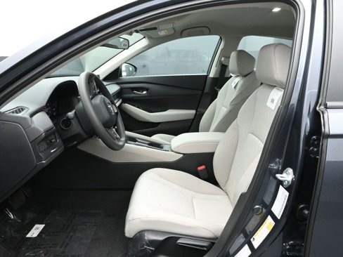 New 2025 Honda Accord LX image 32