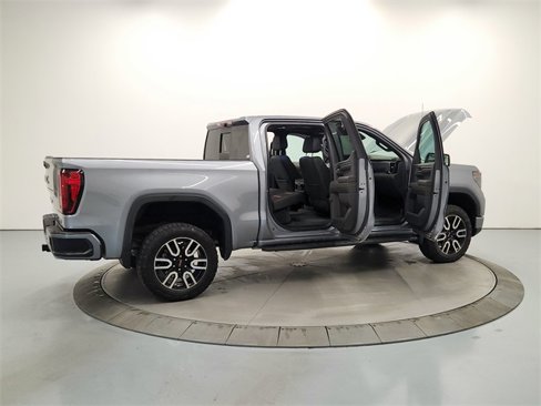 Used 2024 GMC Sierra 1500 AT4 w/ Technology Package image 16