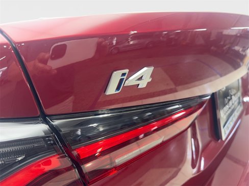 Used 2025 BMW i4 eDrive40 w/ M Sport Package image 23
