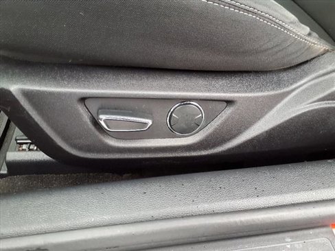 Used 2017 Ford Mustang Coupe image 14