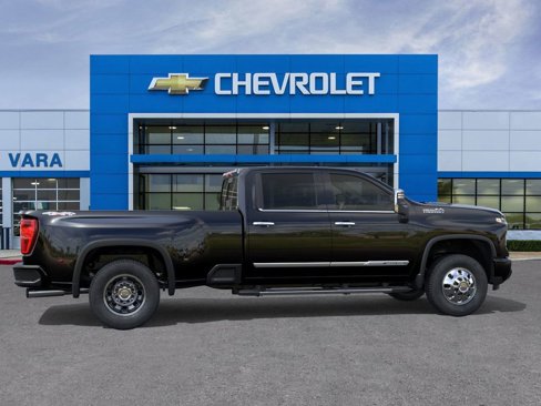 New 2026 Chevrolet Silverado 3500 High Country w/ Technology Package image 5