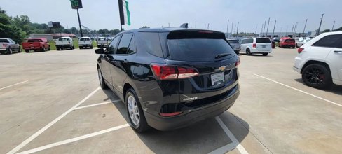 Used 2023 Chevrolet Equinox LS image 6