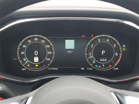New 2026 Jaguar F-PACE R-Dynamic S image 18