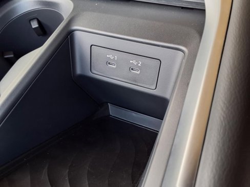 New 2025 Nissan Armada SV image 7