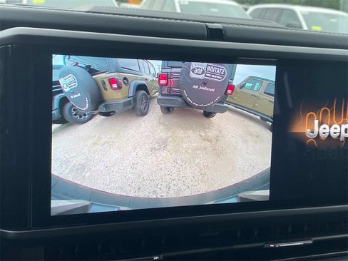 New 2025 Jeep Wrangler Sahara w/ Safety Group image 19
