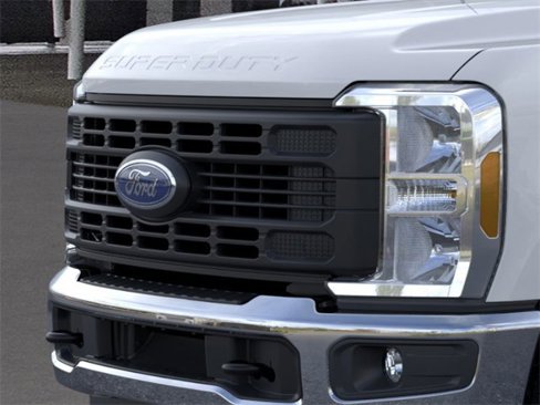 New 2026 Ford F250 XL image 17