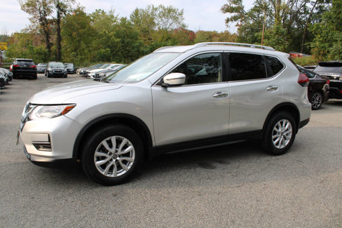 Used 2020 Nissan Rogue SV image 13
